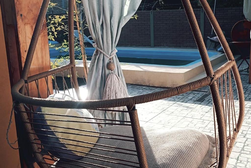 Casa Olivia- Alojamiento Con Piscina - Aeropuerto エセイサ エクステリア 写真